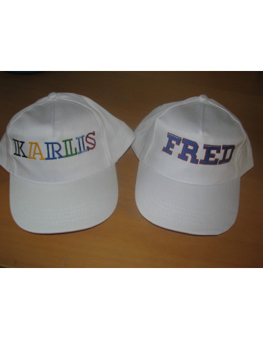 Nokamüts BUZZ tikitud tekstiga