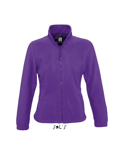 NORTH fliis naistele tikitud nime ja/või motiiviga