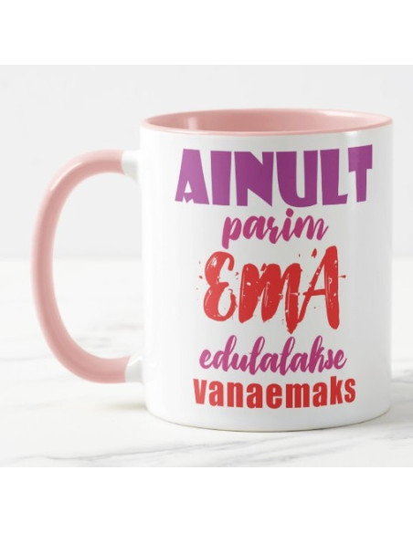 Ainult parim ema edutatakse vanaemaks fotokruus Ainult parim ema edutatakse vanaemaks fotokruus