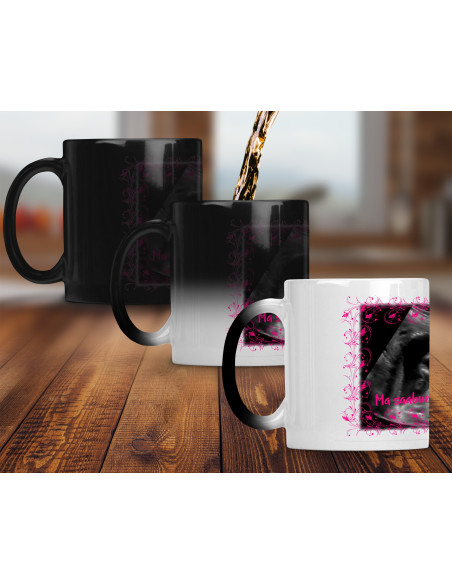 Must värvimuutev fototass BEEBITÜDRUK ON SAABUMAS