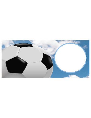 Jalgpalli teemalise taustaga tass